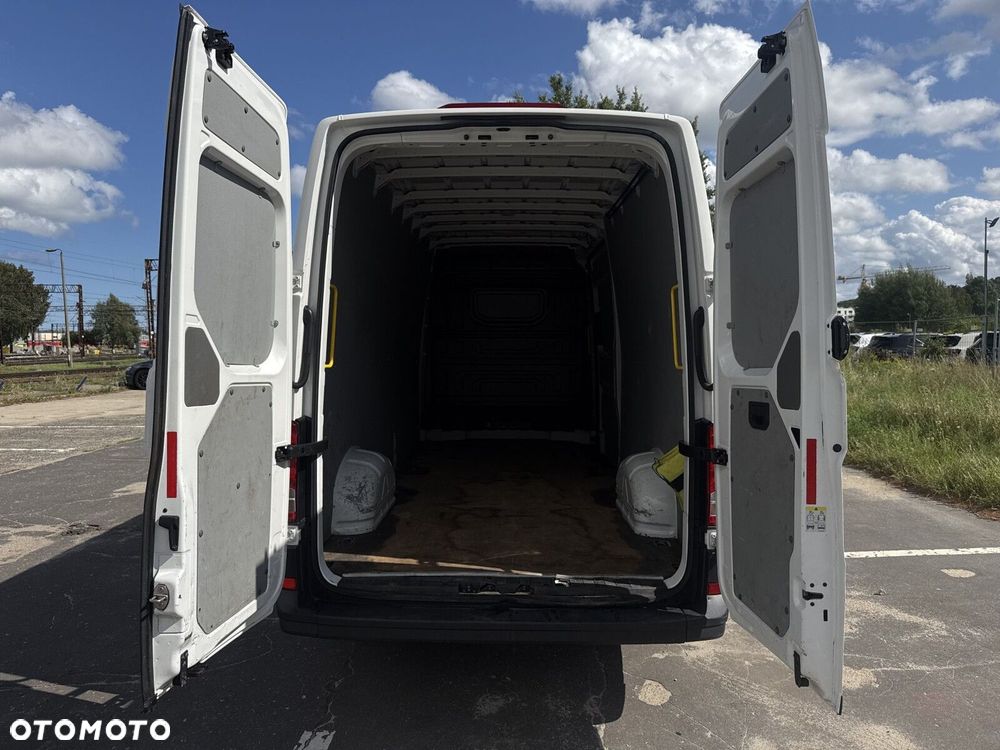 Volkswagen Crafter L4H3 - 25