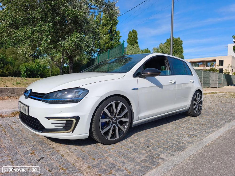 VW Golf 1.4 GTE Plug-in - 1