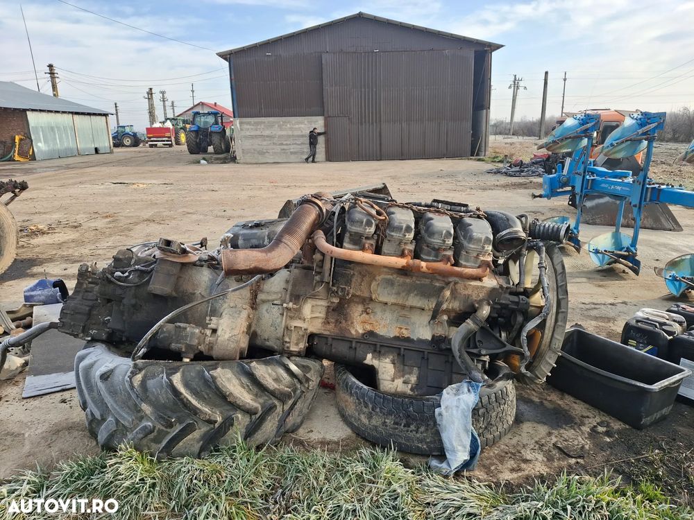 MOTOR SCANIA V8 EURO 3, MOTOR - 2