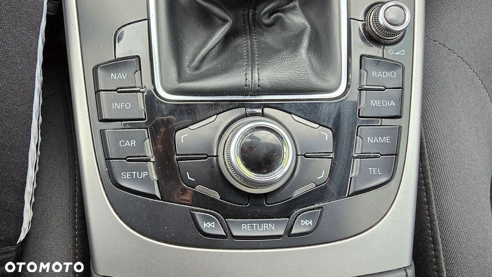 Audi A4 Avant 2.0 TDI - 30