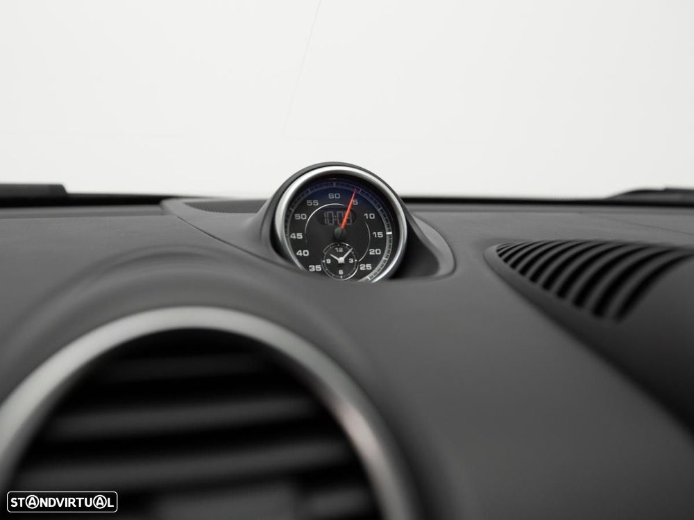 Porsche 718 Cayman - 20