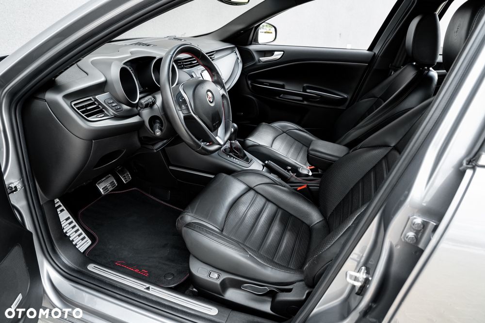 Alfa Romeo Giulietta 1.4 TB MultiAir Sport TCT - 16