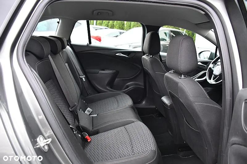 Opel Astra 1.6 D (CDTI) Start/Stop Sports Tourer Innovation - 22