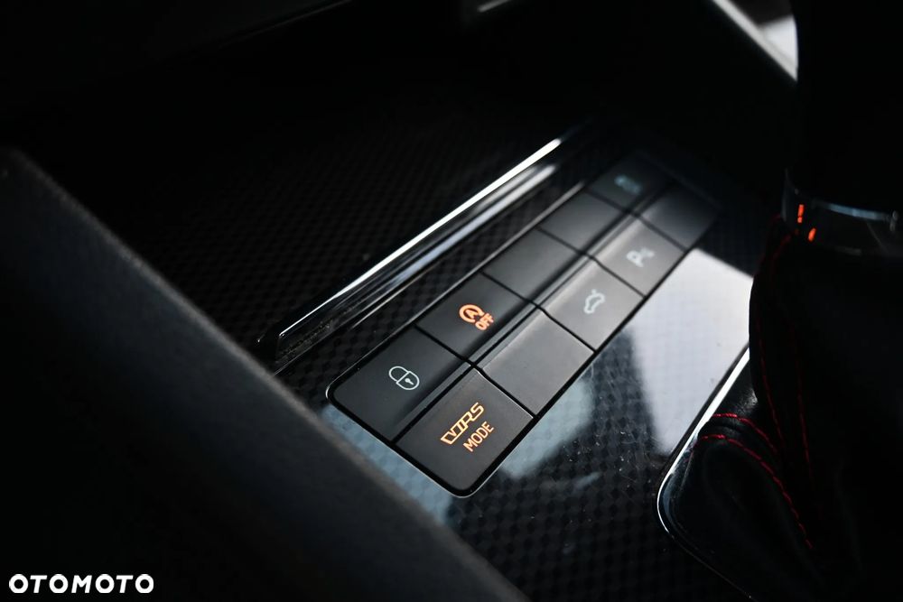 Skoda Octavia 2.0 TSI RS DSG - 29