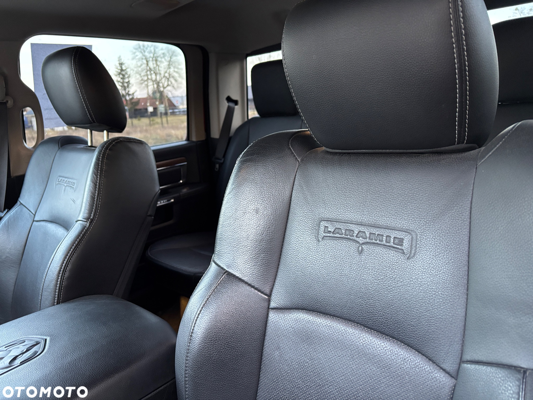 Dodge RAM 1500 5.7 4x4 - 22