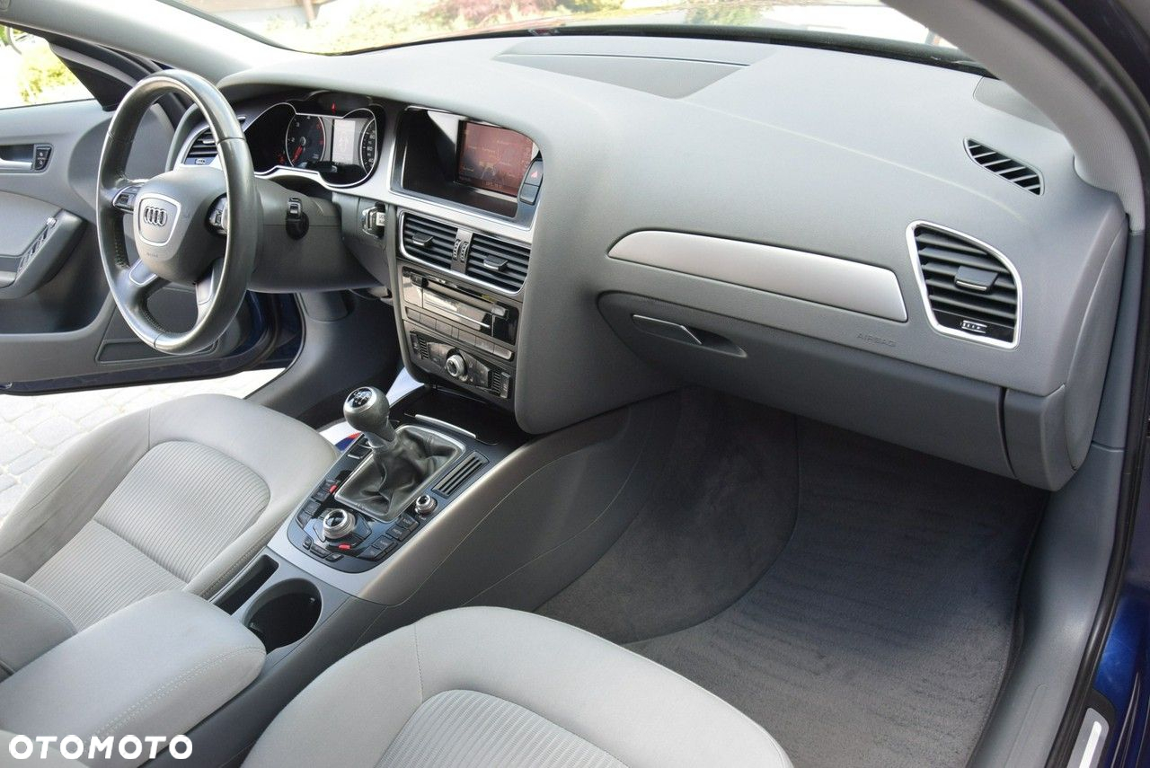 Audi A4 Avant 2.0 TDI DPF Attraction - 27