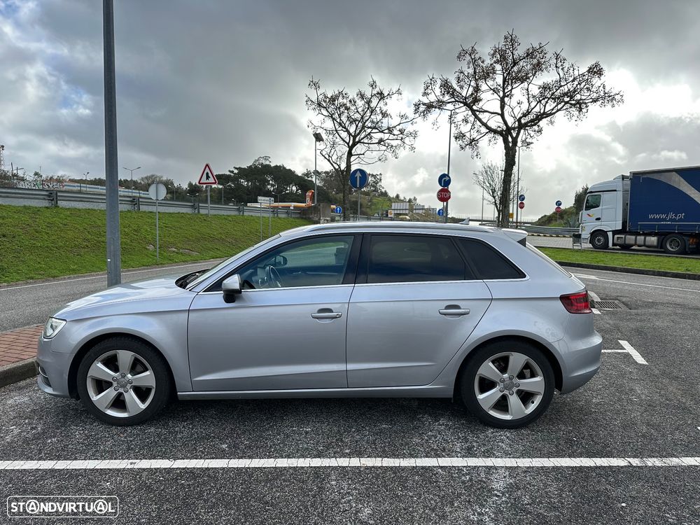 Audi A3 Sportback 1.6 TDI Advance Ultra - 5