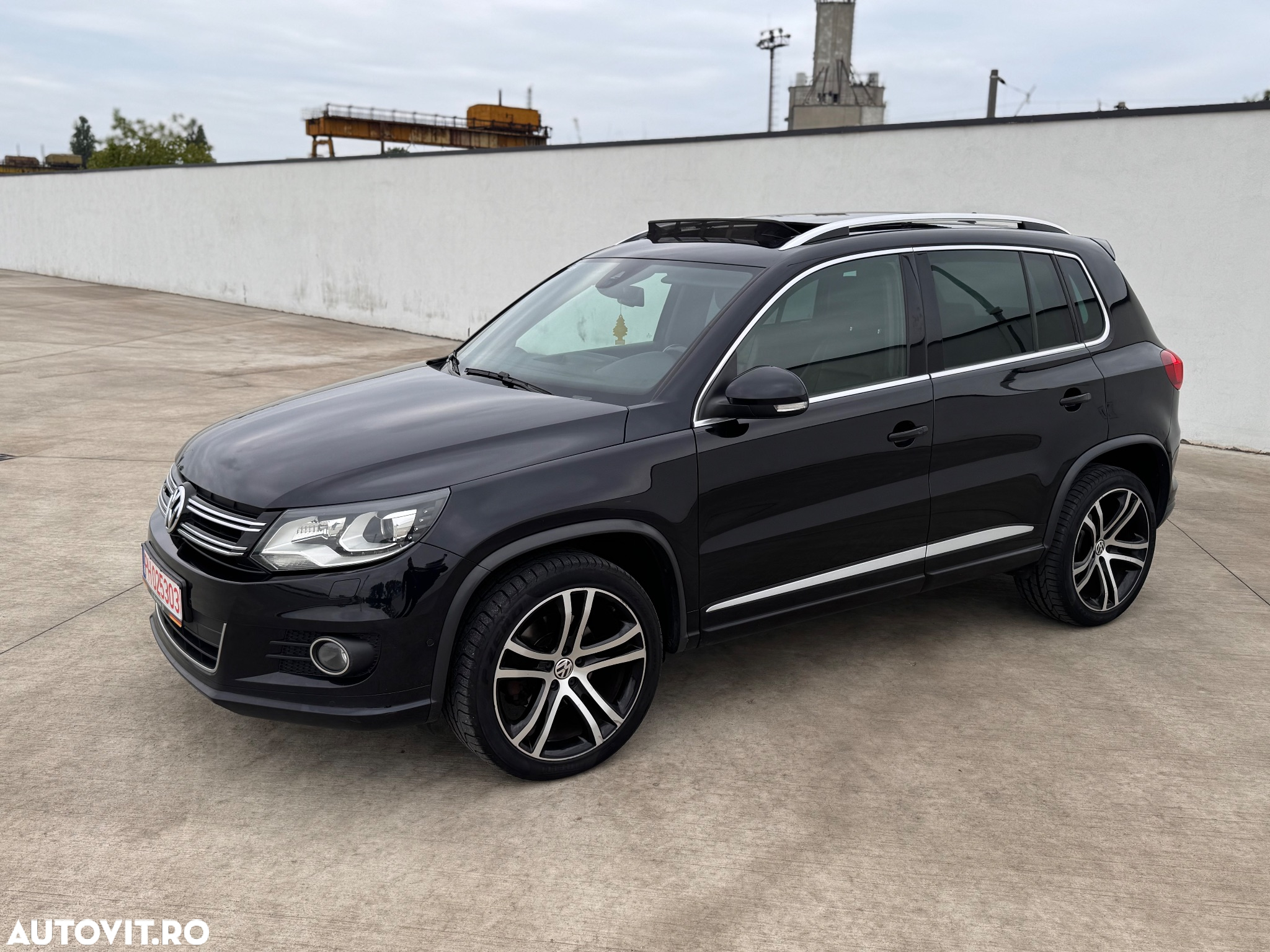 Volkswagen Tiguan 2.0 TDI SCR 4MOTION BlueMotion Technology DSG Cityscape - 29