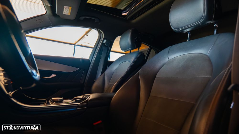 Mercedes-Benz GLC 250 d Coupé AMG Line 4-Matic - 24