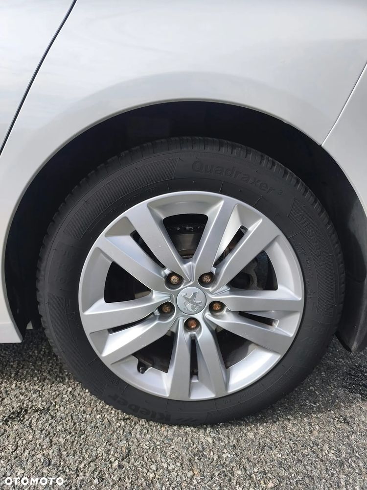 Peugeot 308 1.2 PureTech Active S&S - 13