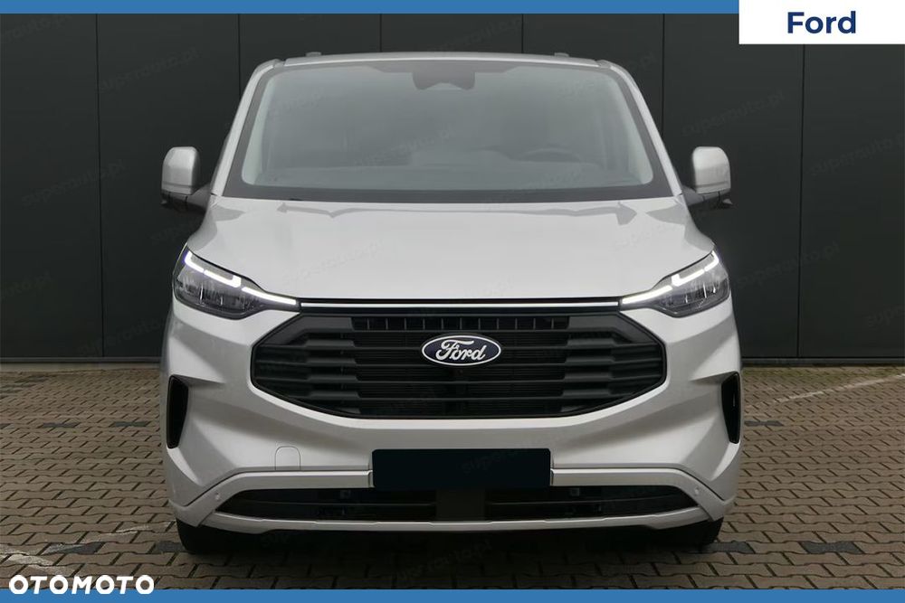 Ford Transit Custom 320 L2H1 Limited A8 2.0 170KM - 3