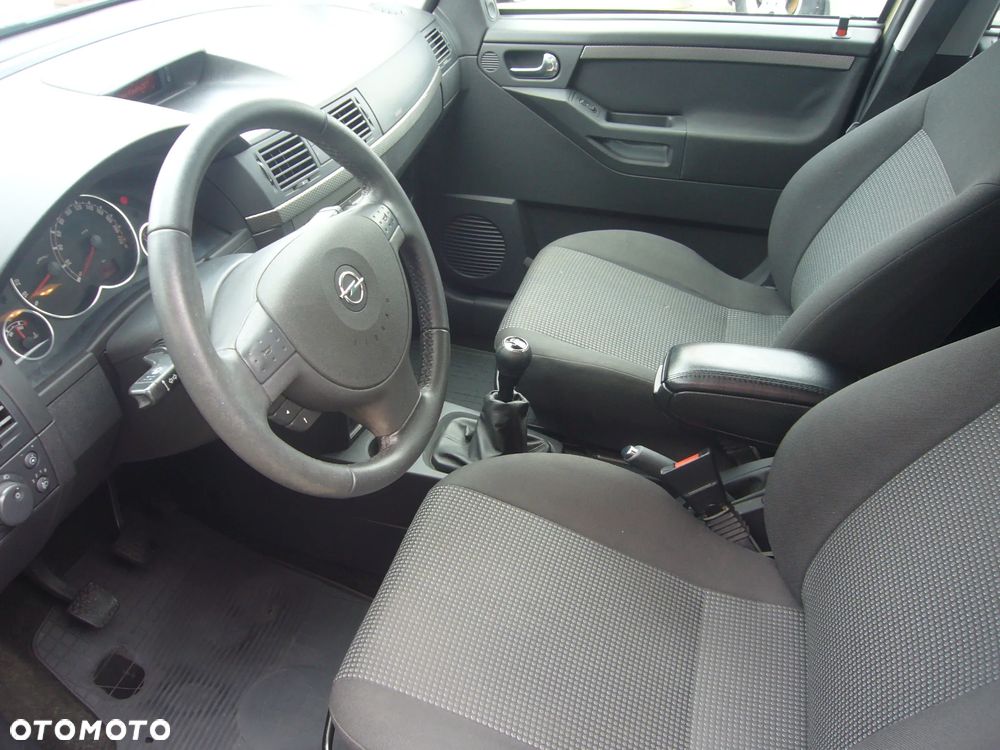 Opel Meriva 1.6 Enjoy - 11
