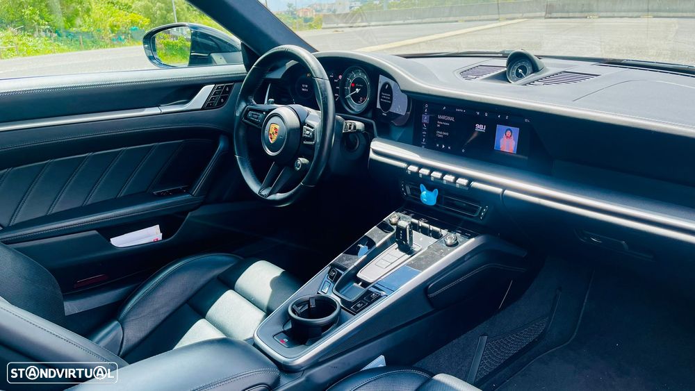 Porsche 911 Série F - 13