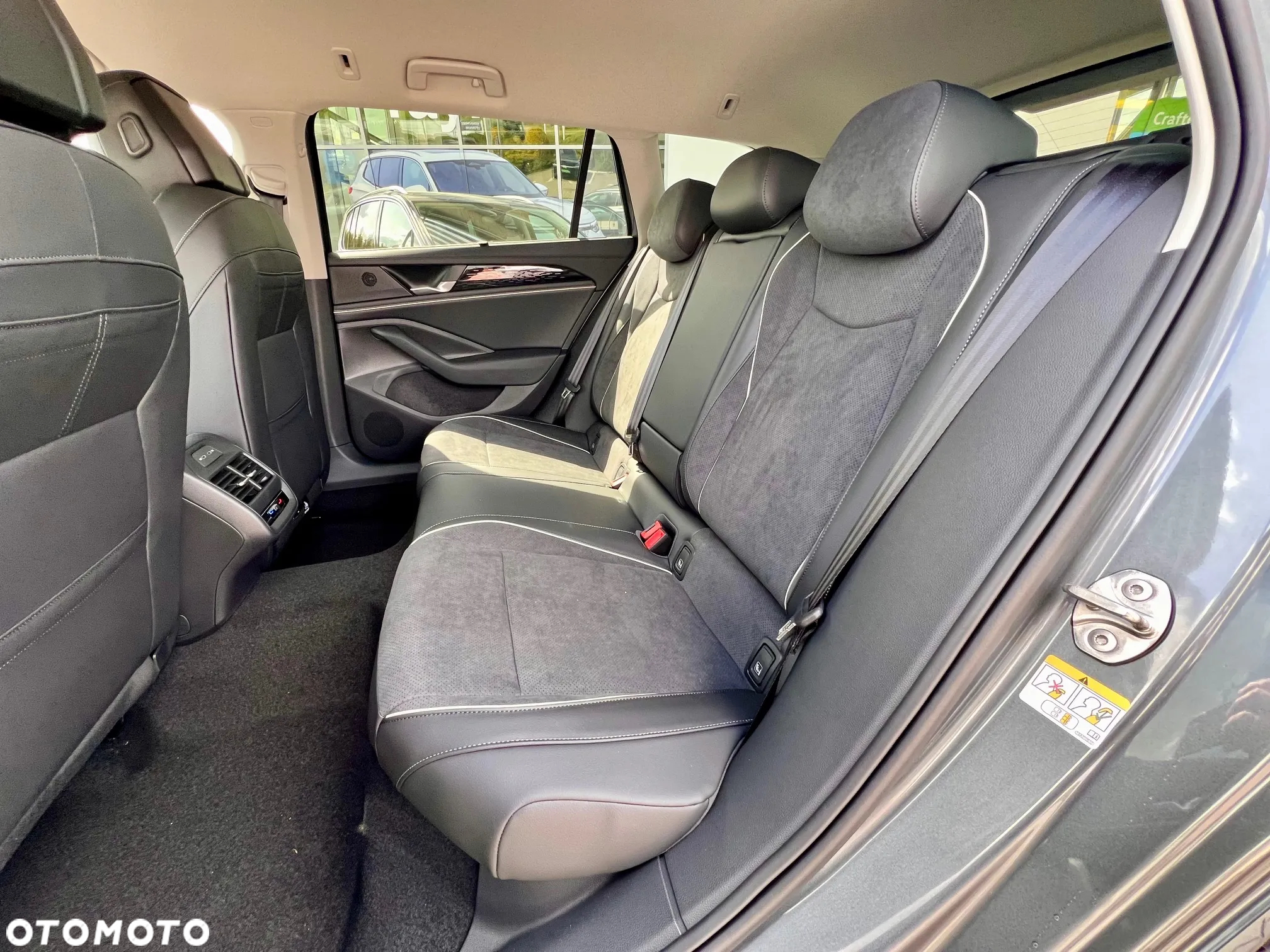 Volkswagen Passat 1.4 TSI Plug-In Hybrid GTE DSG - 13