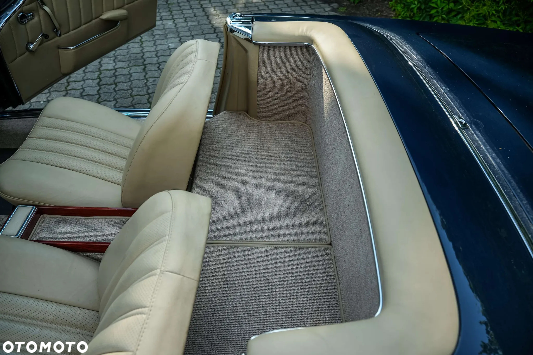 Mercedes-Benz SL - 33