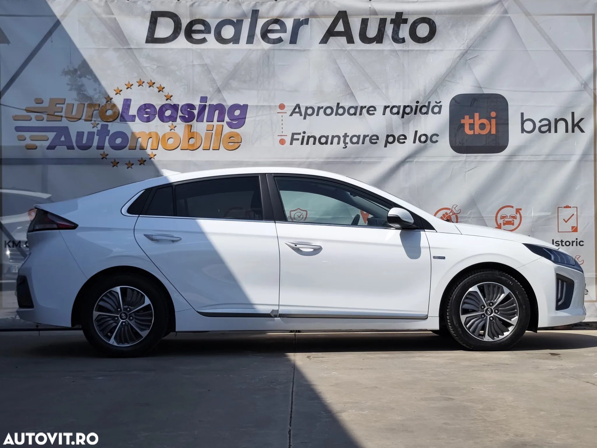 Hyundai IONIQ Plug-In 141CP Exclusive - 3