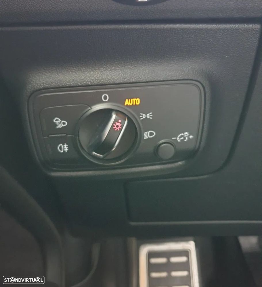 Audi TT Coupé 2.0 TDI S-line - 19