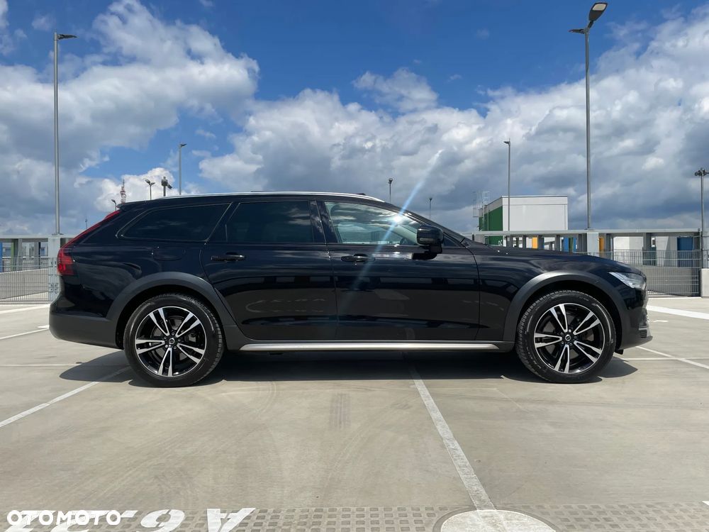 Volvo V90 Cross Country B5 D AWD Pro - 12