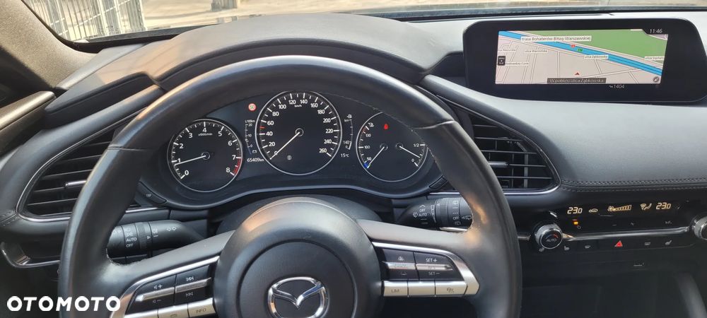 Mazda 3 - 16