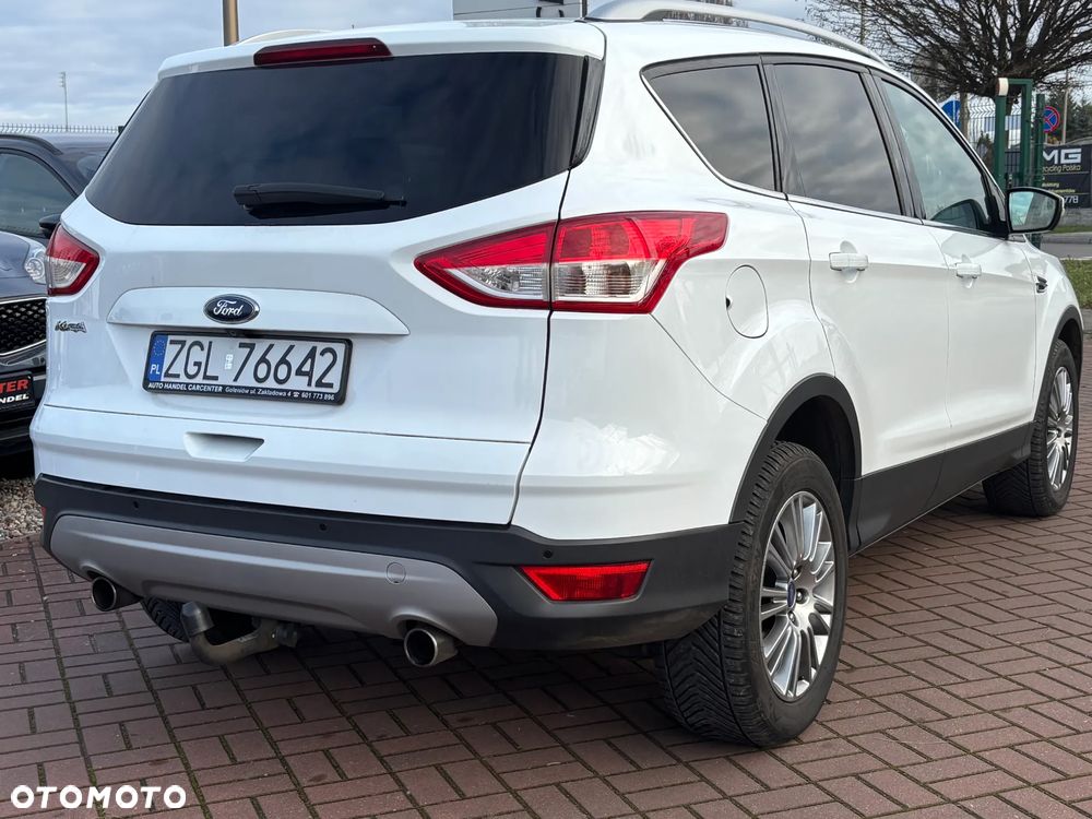 Ford Kuga 2.0 TDCi 4x4 Titanium - 5