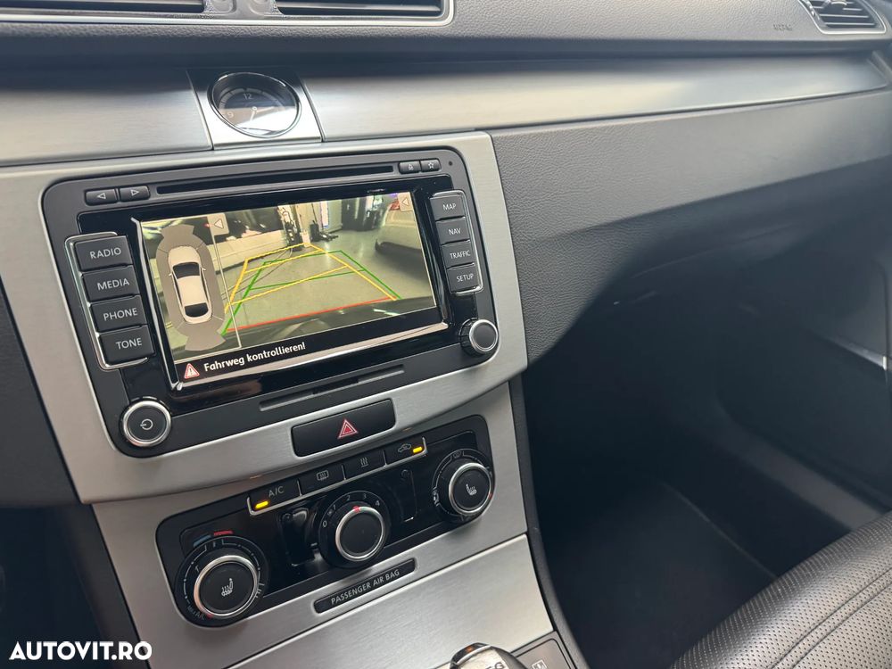 Volkswagen Passat CC 2.0 TDI 4Motion BlueMotion Technology DSG - 31