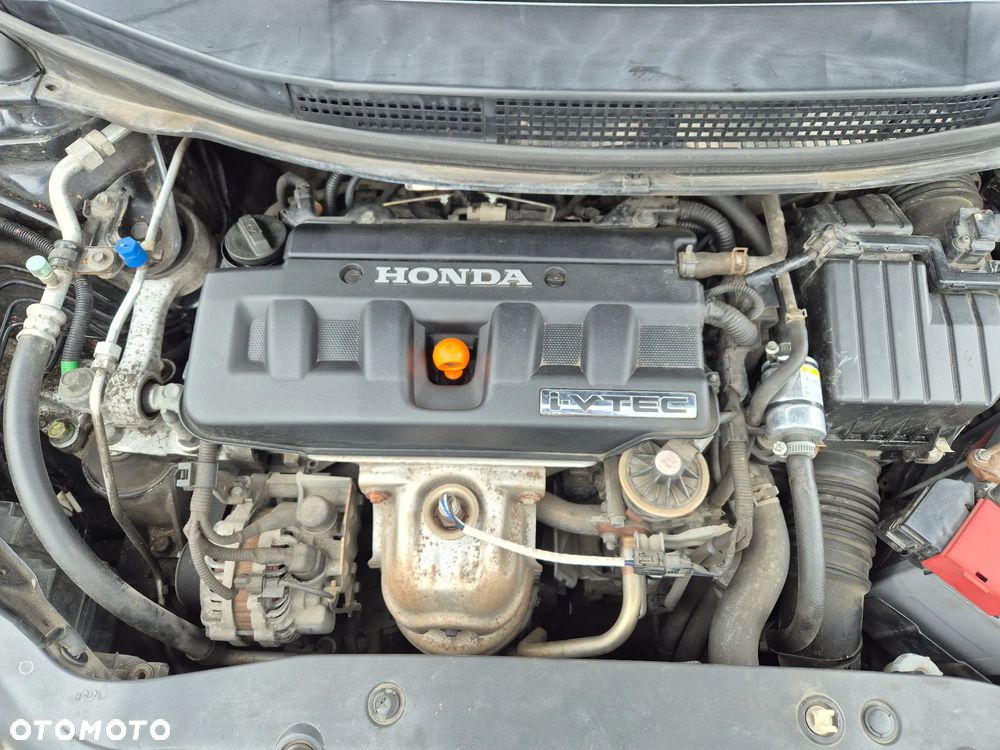 Honda Civic 1.8 Executive - 9