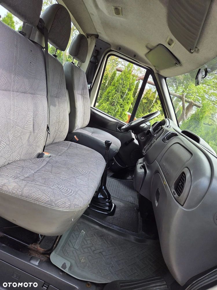 Ford Transit - 15