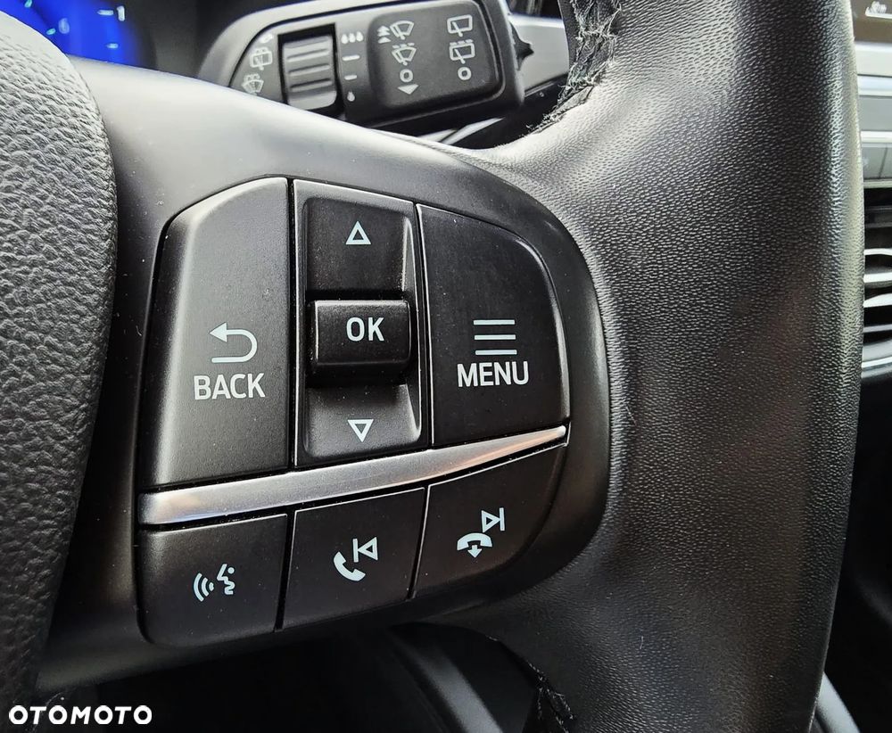 Ford Kuga 1.5 EcoBoost FWD Titanium X - 39
