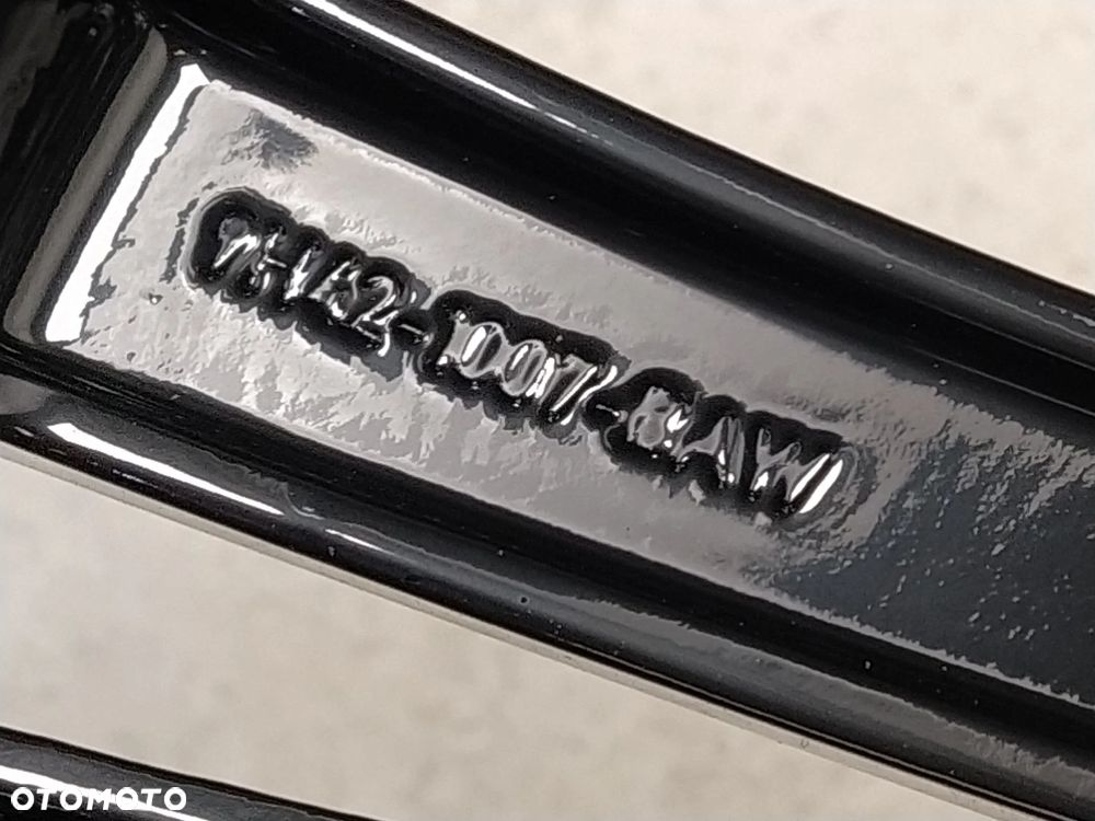 RANGE ROVER VOGUE L322 L405 SPORT L494 8,5X20 ORYGINALNE FELGI ALUMINIOWE R20 ET58 5x120 DEKIELKI CZARNE - 18