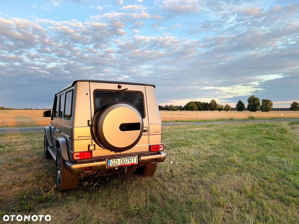 Mercedes-Benz Klasa G AMG 63 AMG SPEEDSHIFT 7G-TRONIC - 9