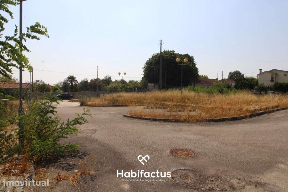 Lote para construção de moradia em banda na vila de Nelas - Grande imagem: 5/9