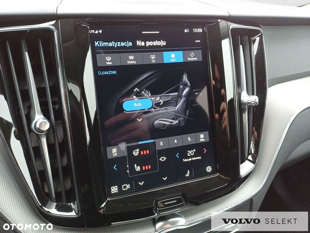 Volvo XC 60 - 23