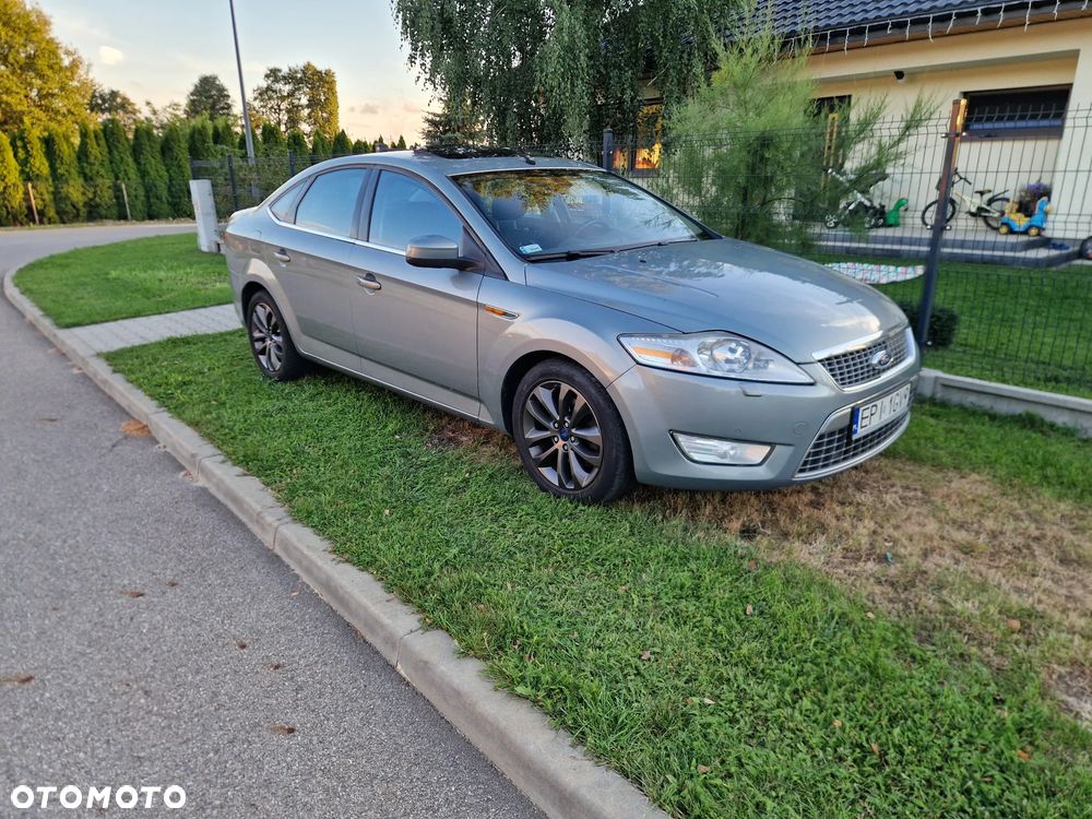 Ford Mondeo - 12