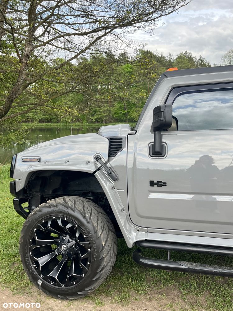 Hummer H2 - 25