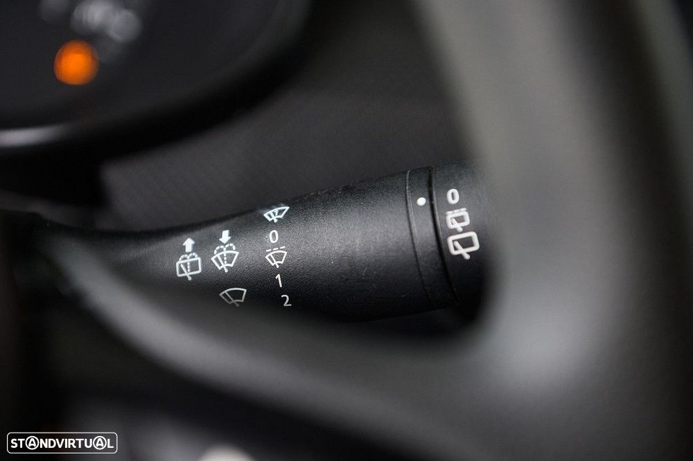 Dacia Sandero SCe 65 Essential - 34