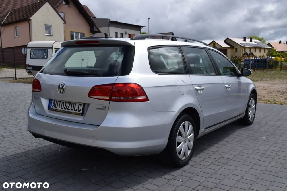 Volkswagen Passat - 7