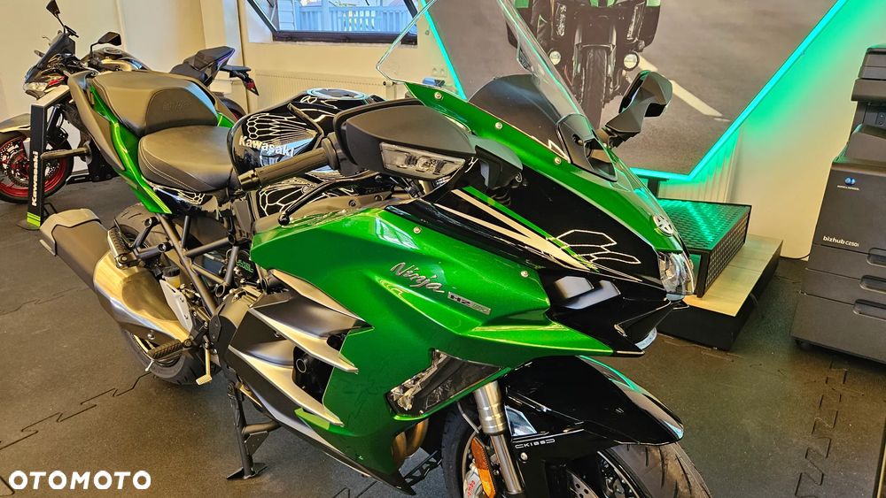 Kawasaki Ninja H2 SX - 2