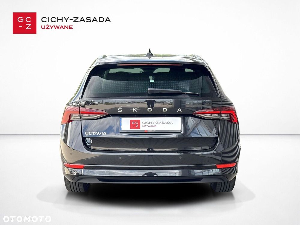 Skoda Octavia 2.0 TDI Style DSG - 6