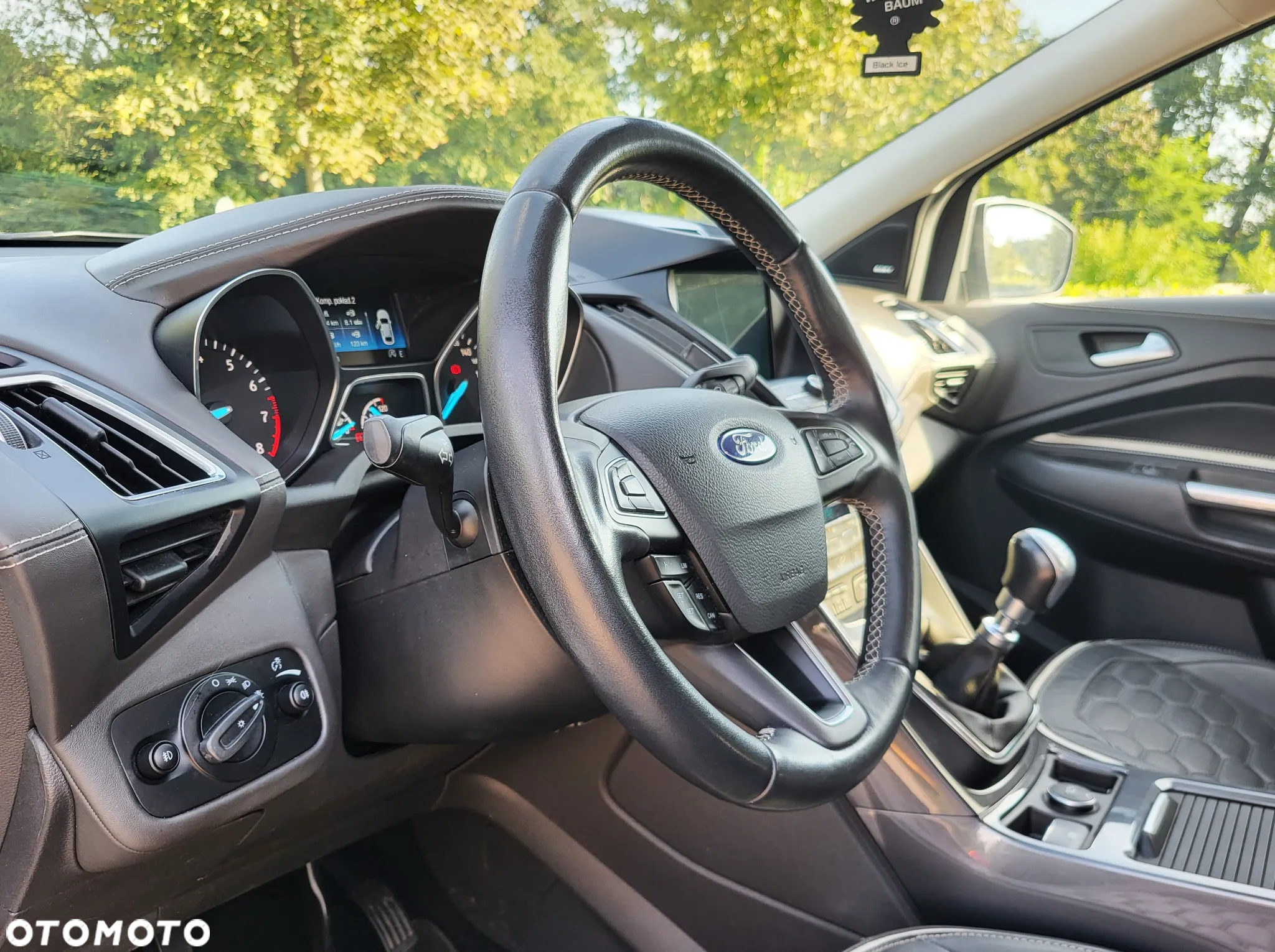Ford Kuga Vignale 1.5 EcoBoost FWD - 9