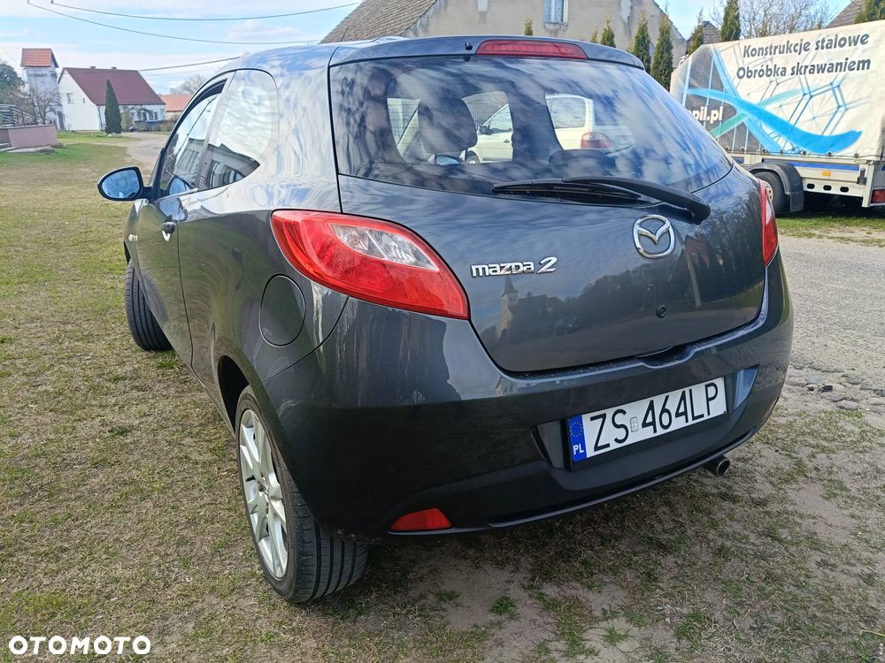 Mazda 2 - 7