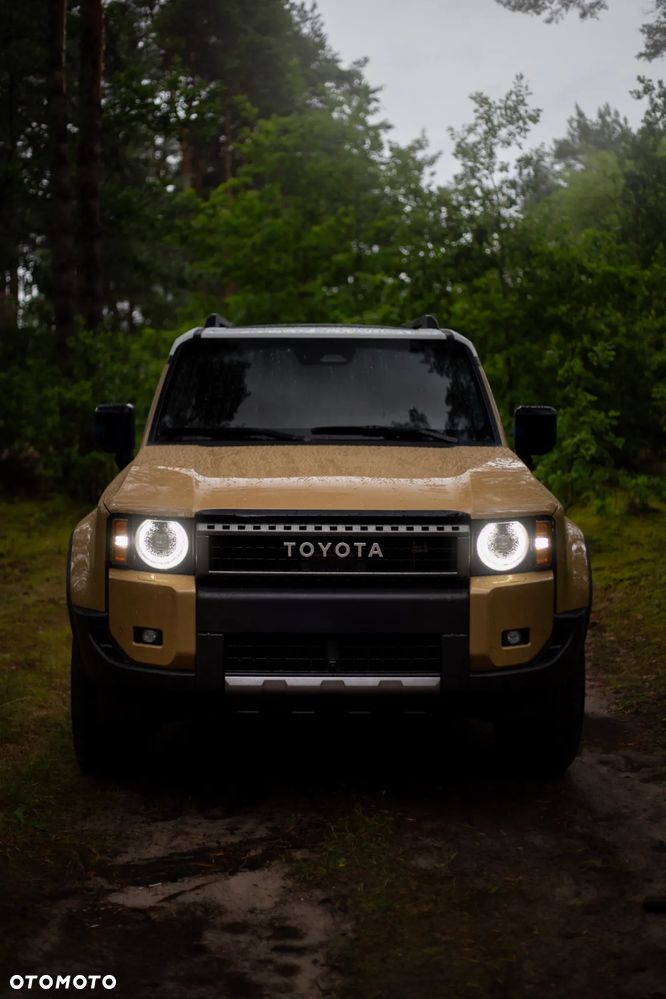 Toyota Land Cruiser LC 2.8 D-4D First Edition - 16