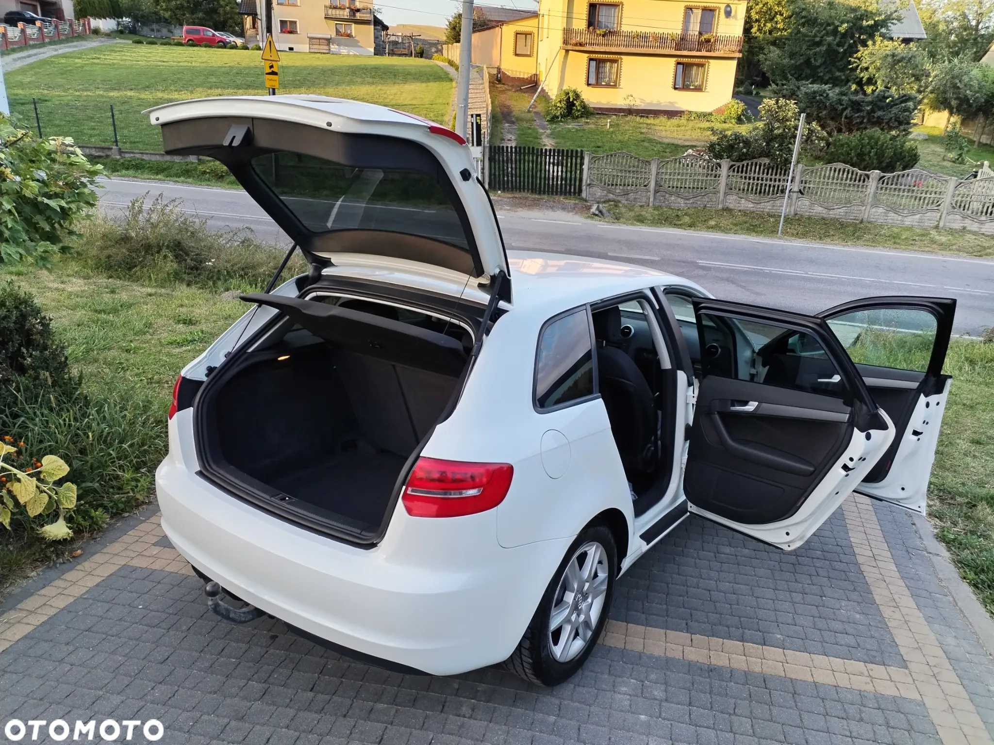 Audi A3 Sportback - 8