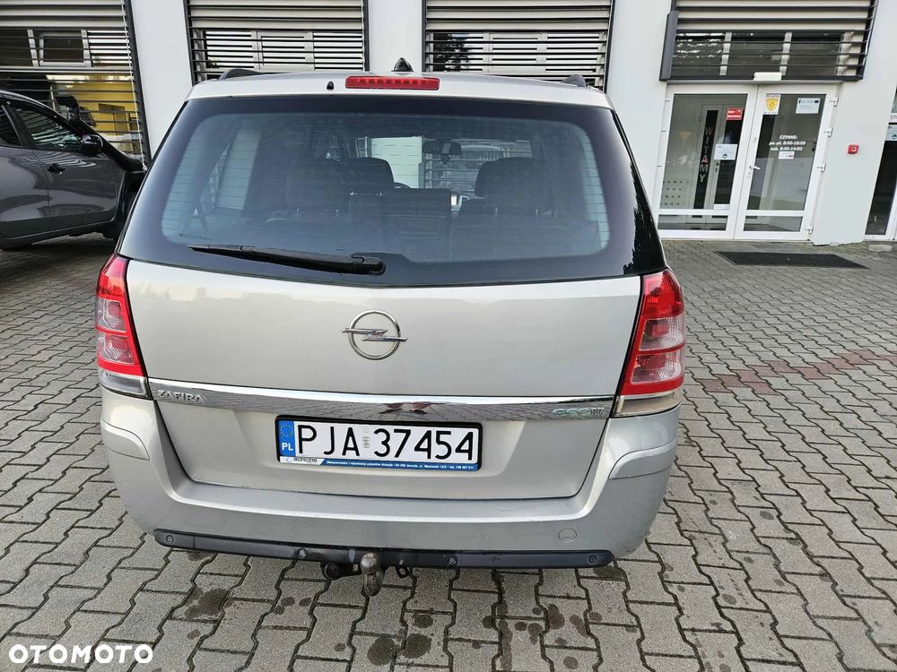 Opel Zafira - 3