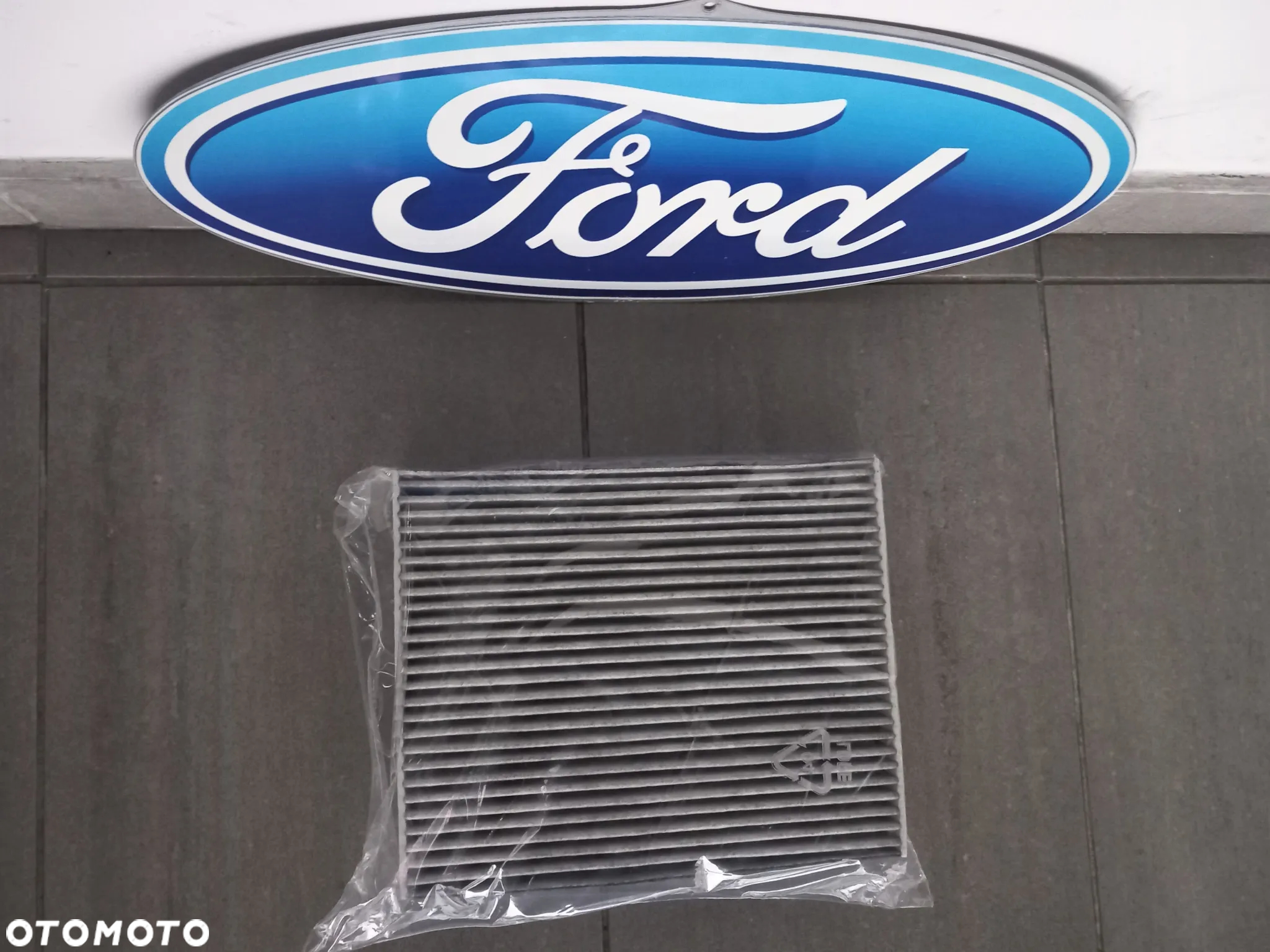 Filtr kabinowy z węglem aktywnym, antyalergiczny do Ford Mondeo Mk5, S-max, Galaxy, Edge, Focus Mk4, Kuga Mk3 2346924 - 2