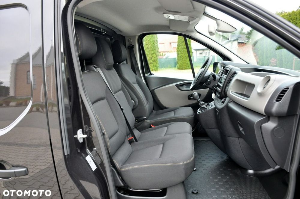 Renault Trafic - 18