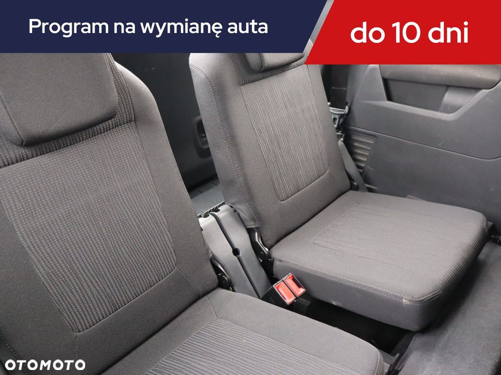 Peugeot 5008 - 19
