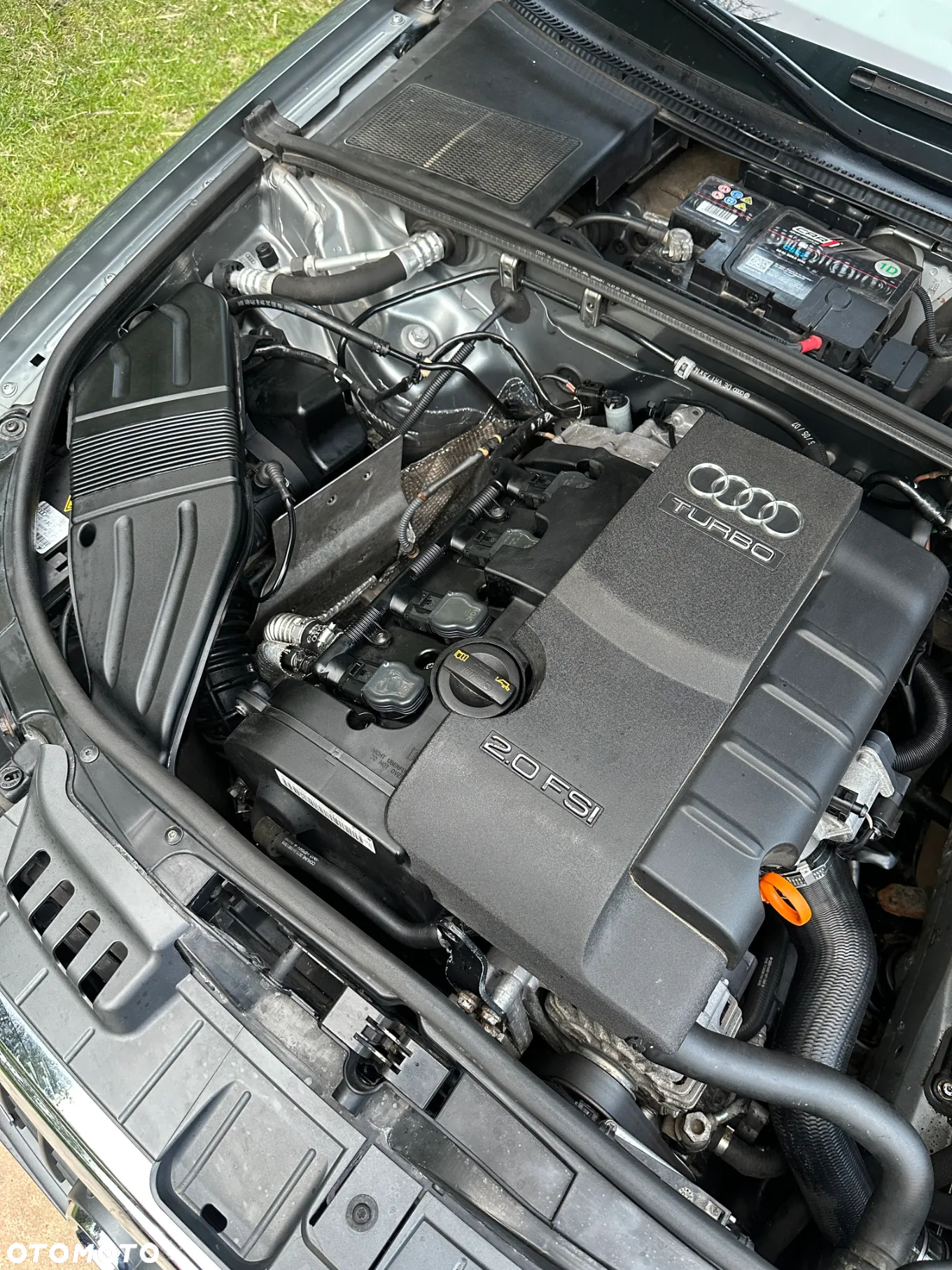 Audi A4 2.0T FSI - 24