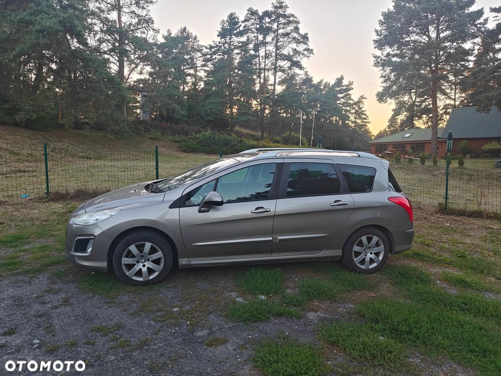 Peugeot 308 1.6 HDi Premium - 2