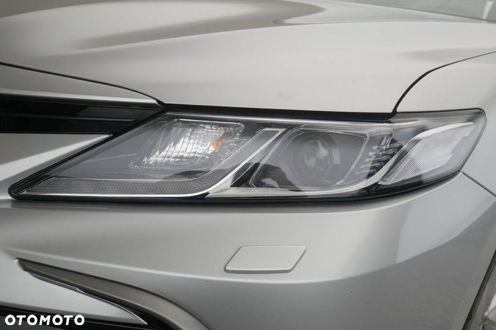 Toyota Camry 2.5 Hybrid Comfort CVT - 13