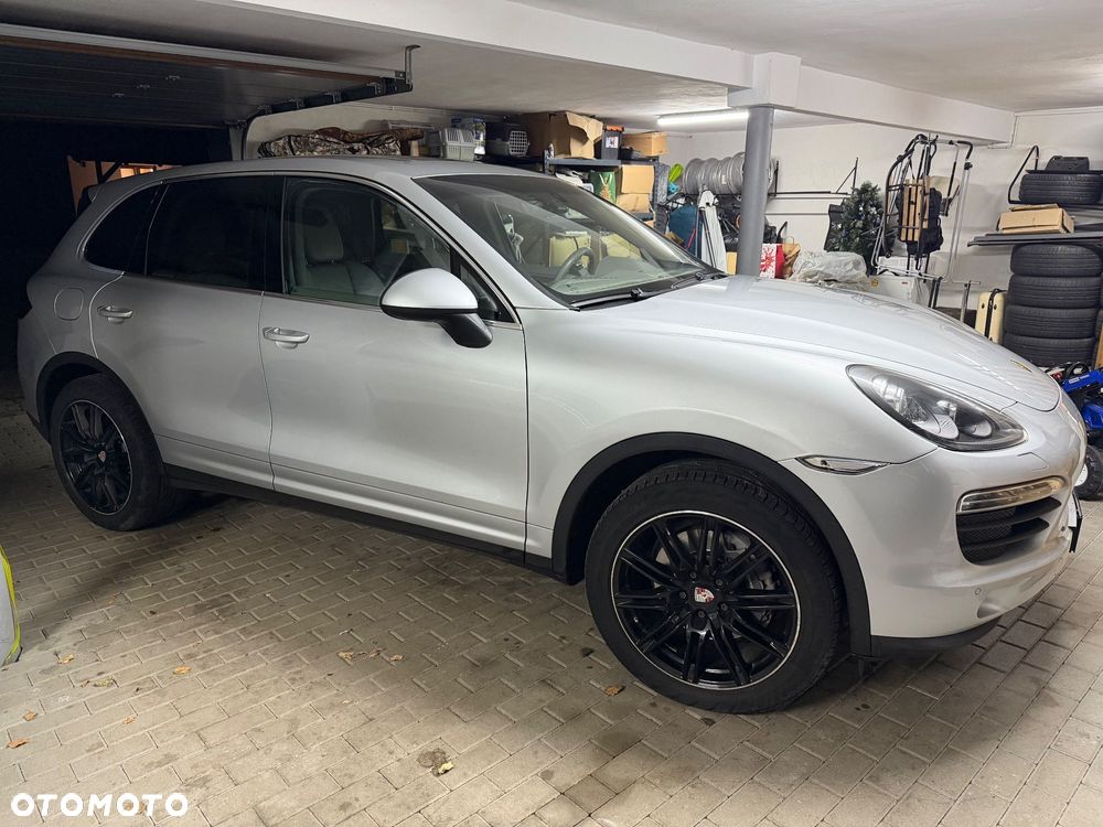 Porsche Cayenne - 3